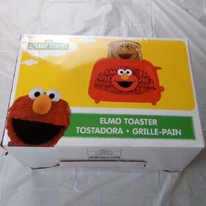 SESAME STREET TOASTER NEW